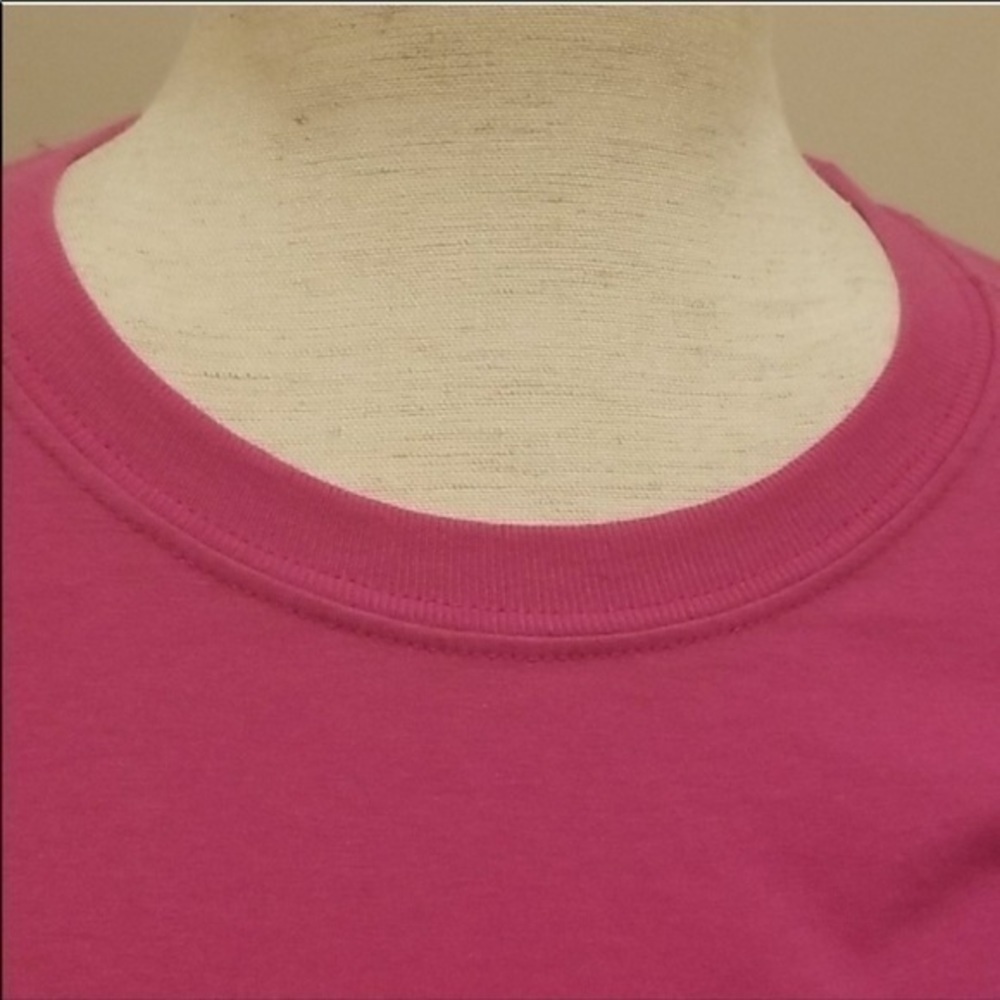 Champion Tee - Picture 6 of 7